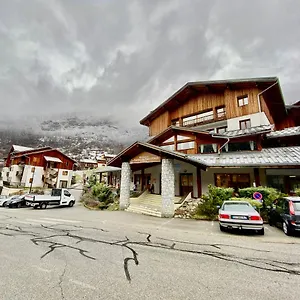 orelle-val-thorens.hotels-rhonealpes.com/